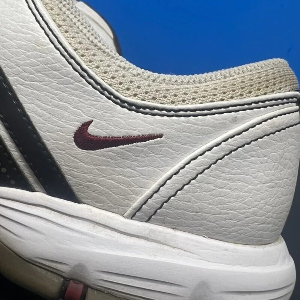 Nike Women's Size 8.5 Golf Shoes 317622-162 White Black Traction Contact Athlete